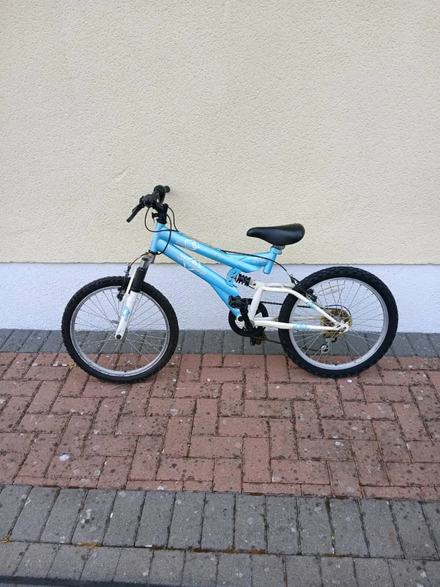 Kids bike - Image 1