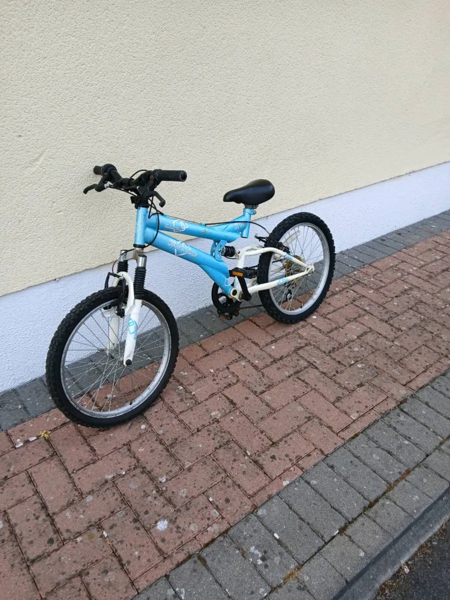 Kids bike - Image 2