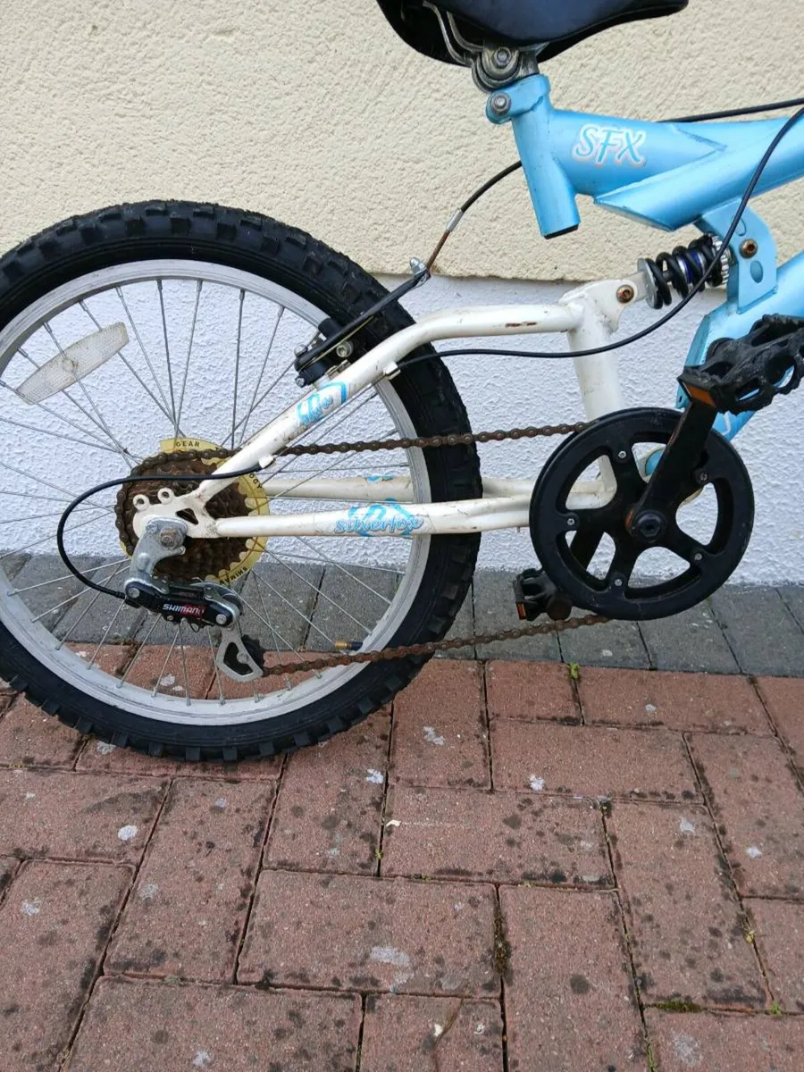 Kids bike - Image 4