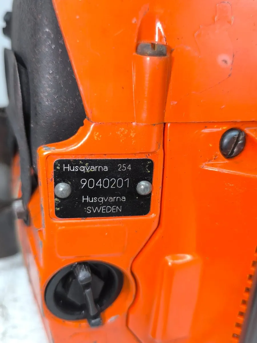 HUSQVARNA 254 PETROL CHAINSAW  USED - Image 4