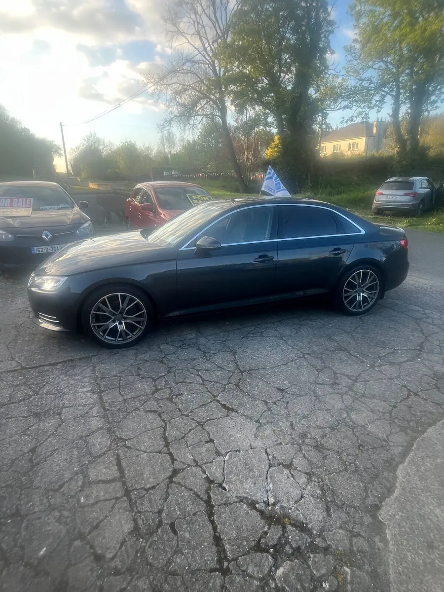 17Audi A4 2.0tdi - Image 1