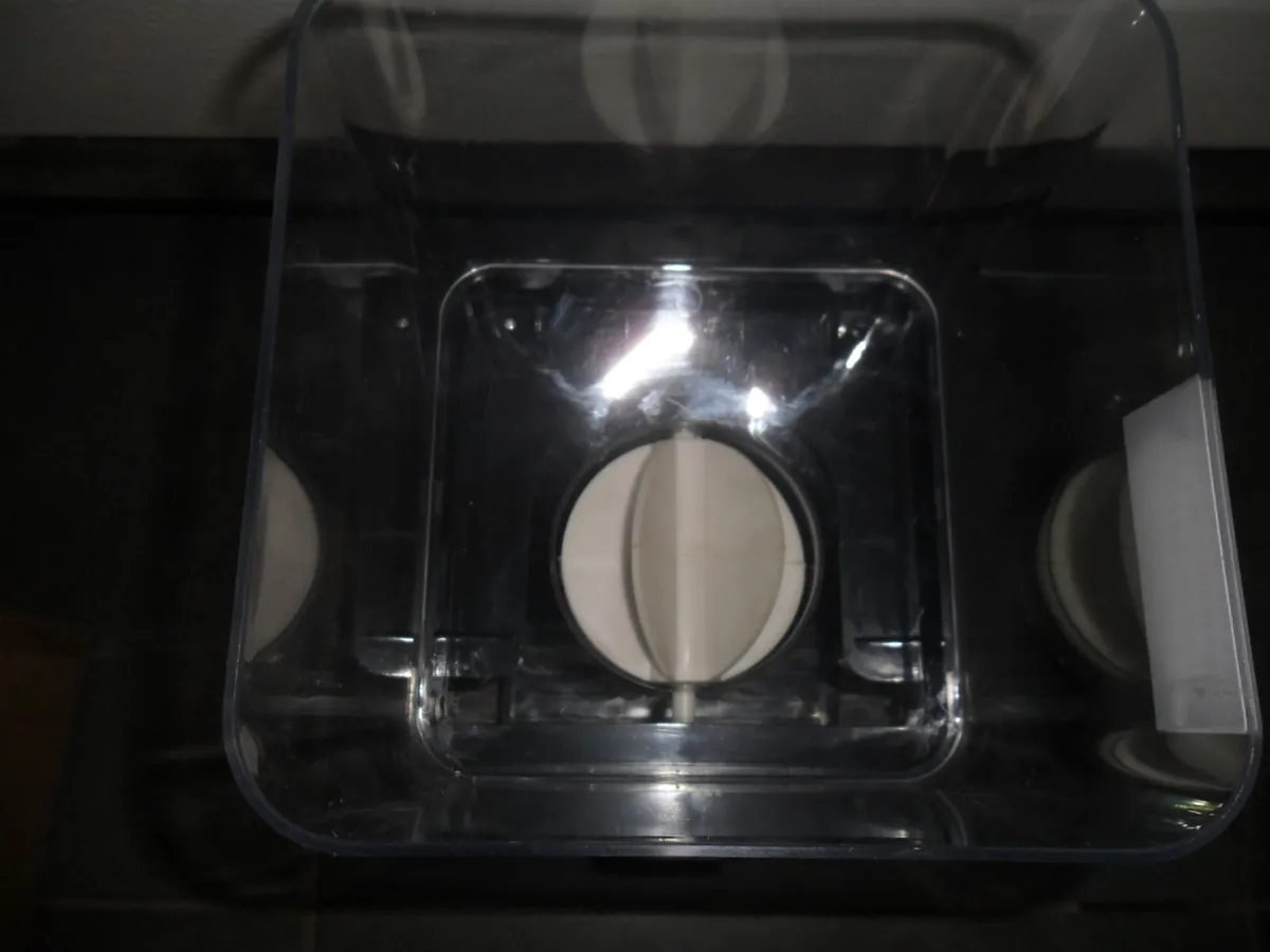 dry breakfast dispenser - Image 2