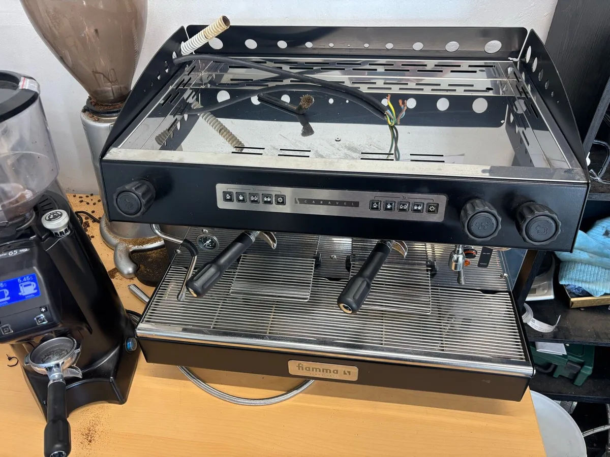 COFFEE MACHINE FIAMMA CARAVEL 2 And GRINDER - Image 2