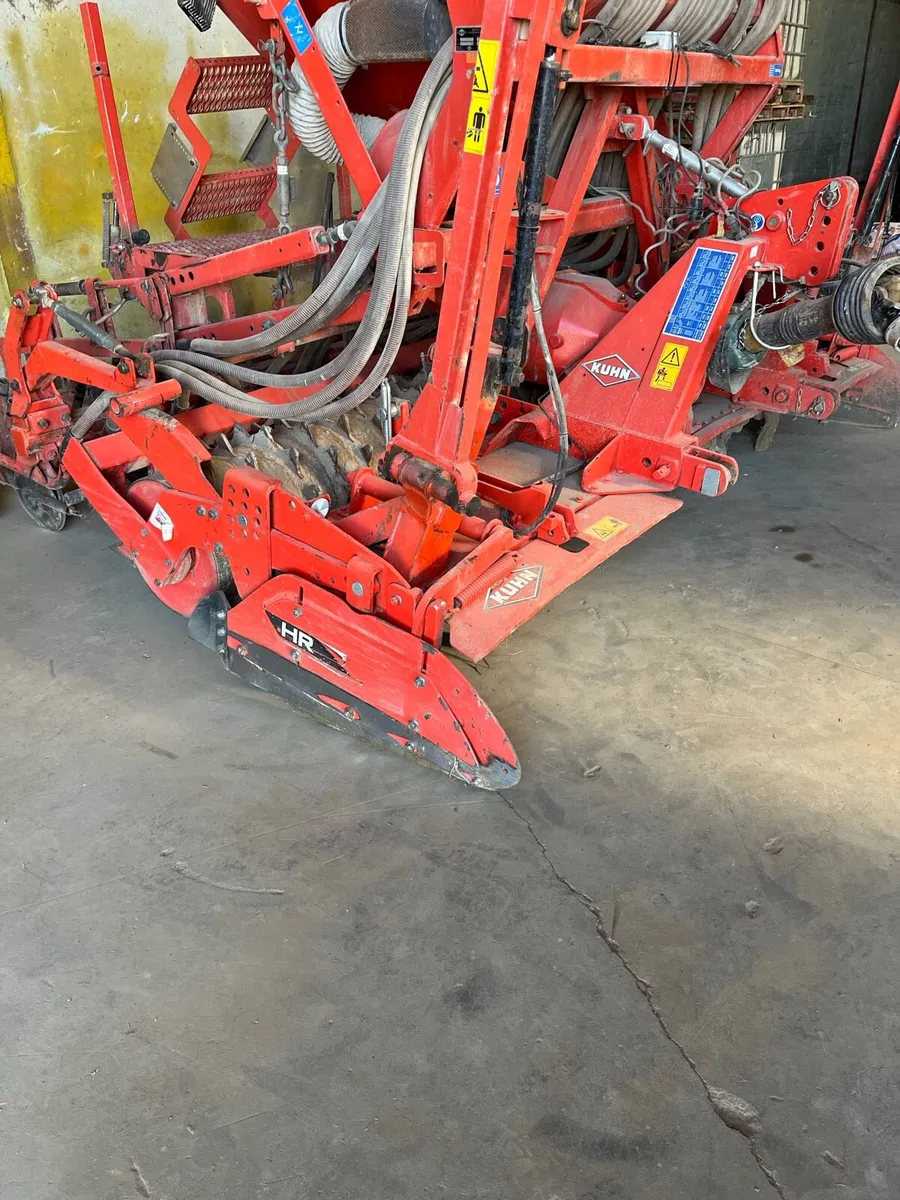 Power harrow - Image 1