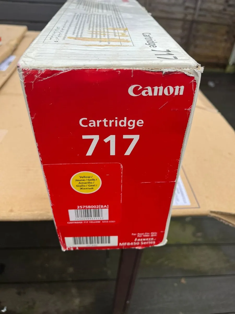 Canon 717 Yellow Ink Toner - Image 1