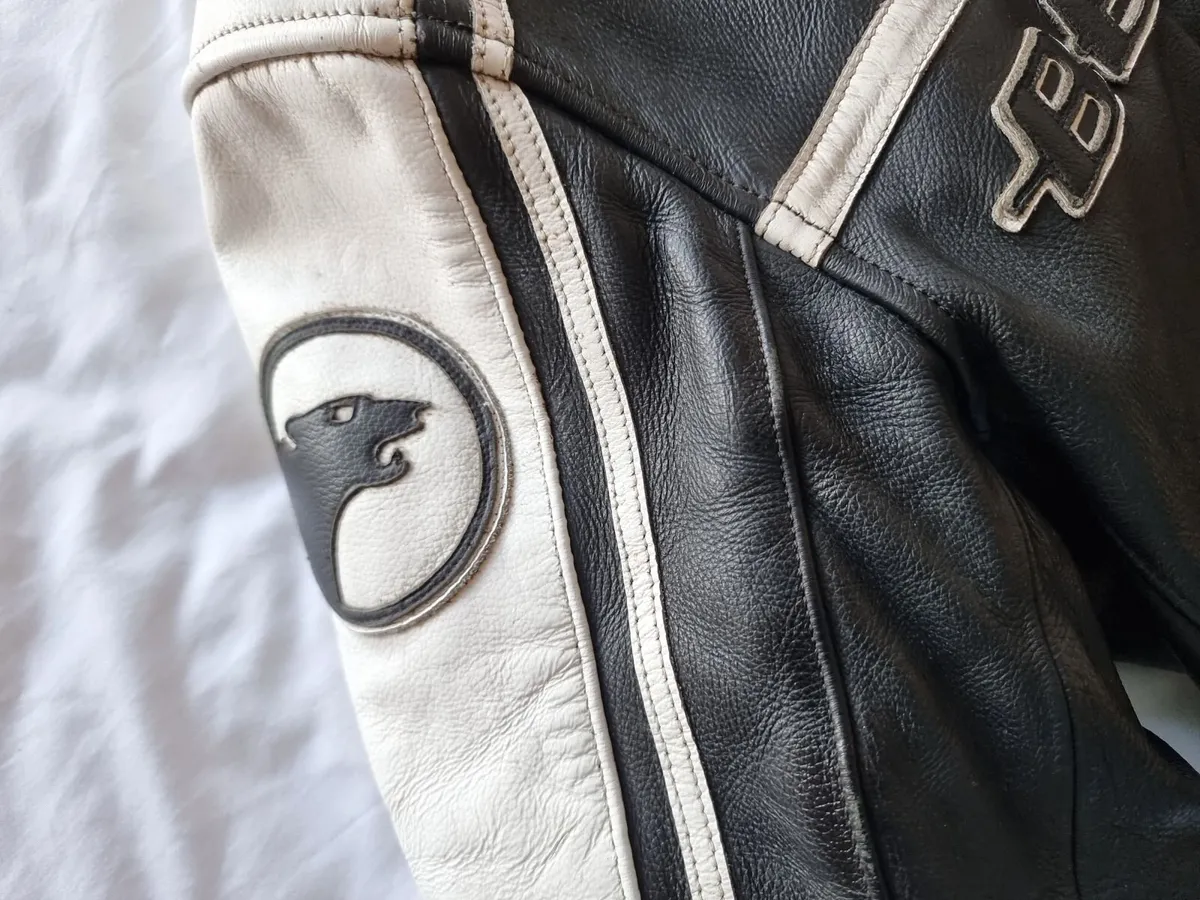 Bering Motorcycle Jacket  used Large - Image 2