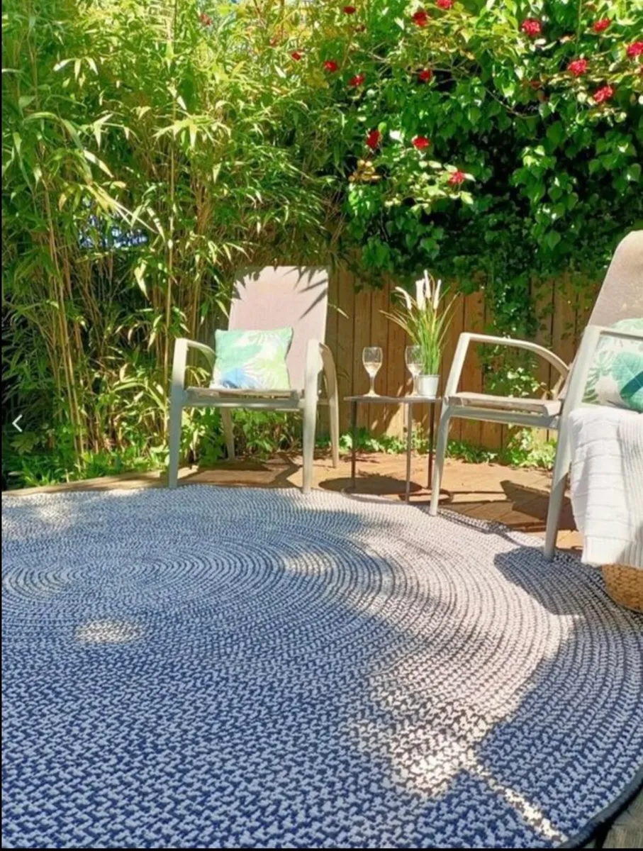 indoor / outdoor Rug - Image 4