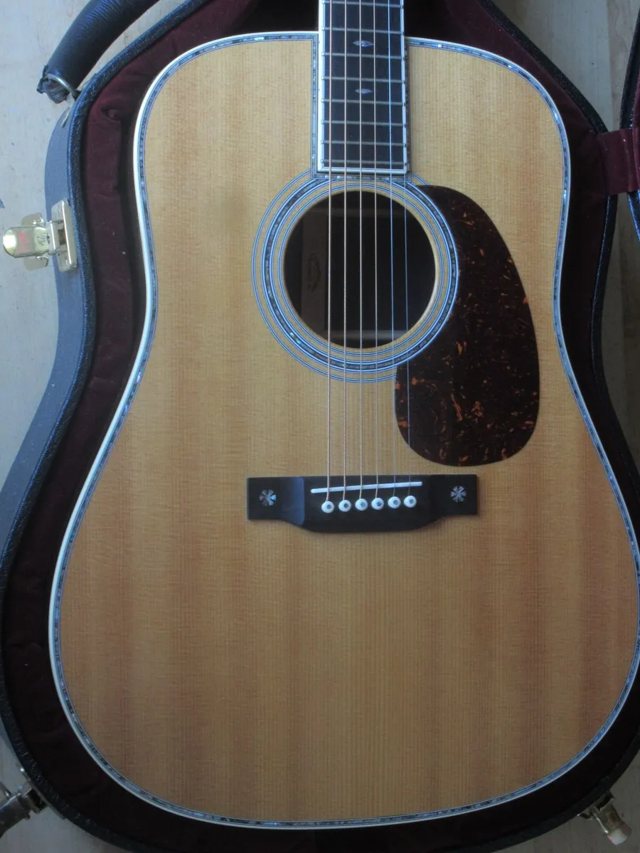 MARTIN D42 Acoustic Guitar - Image 2