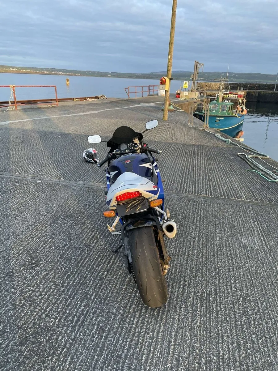 Suzuki GSX-R K4 600cc - Image 3