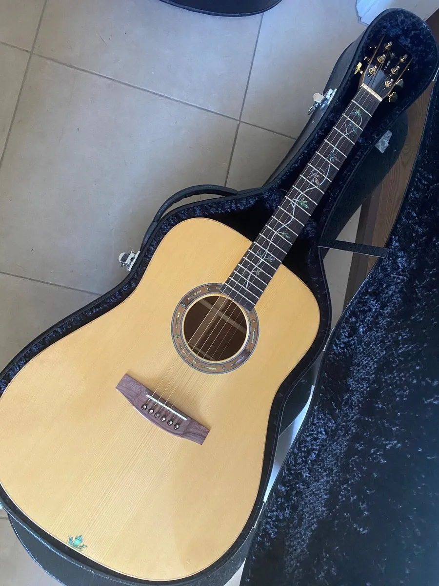 Guita - Image 1