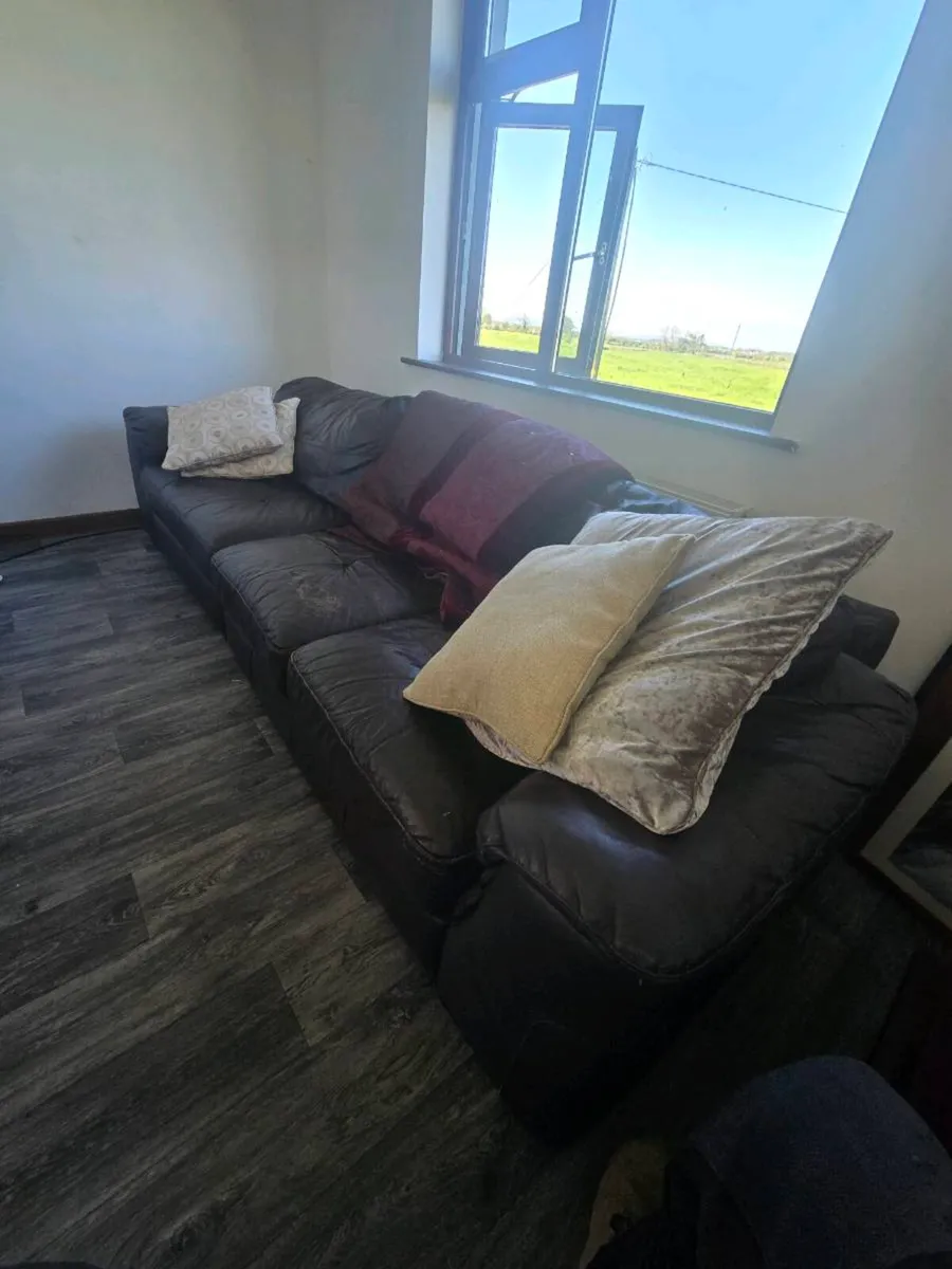 Free sofa, - Image 2