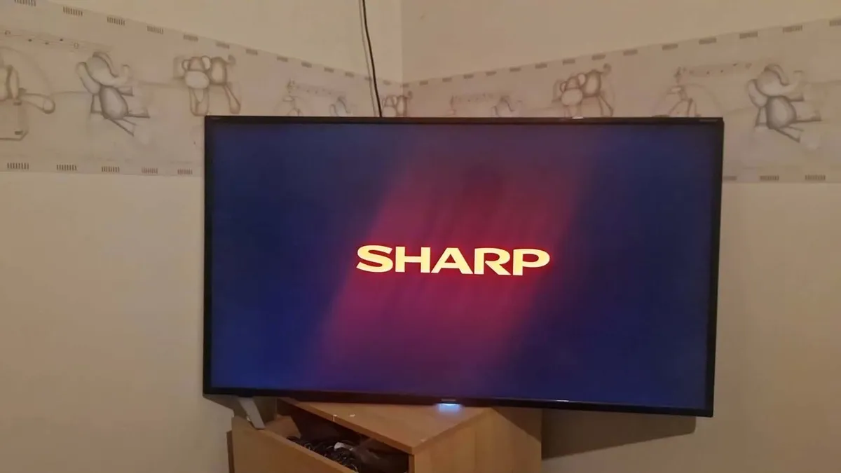 32 inch sharp tv