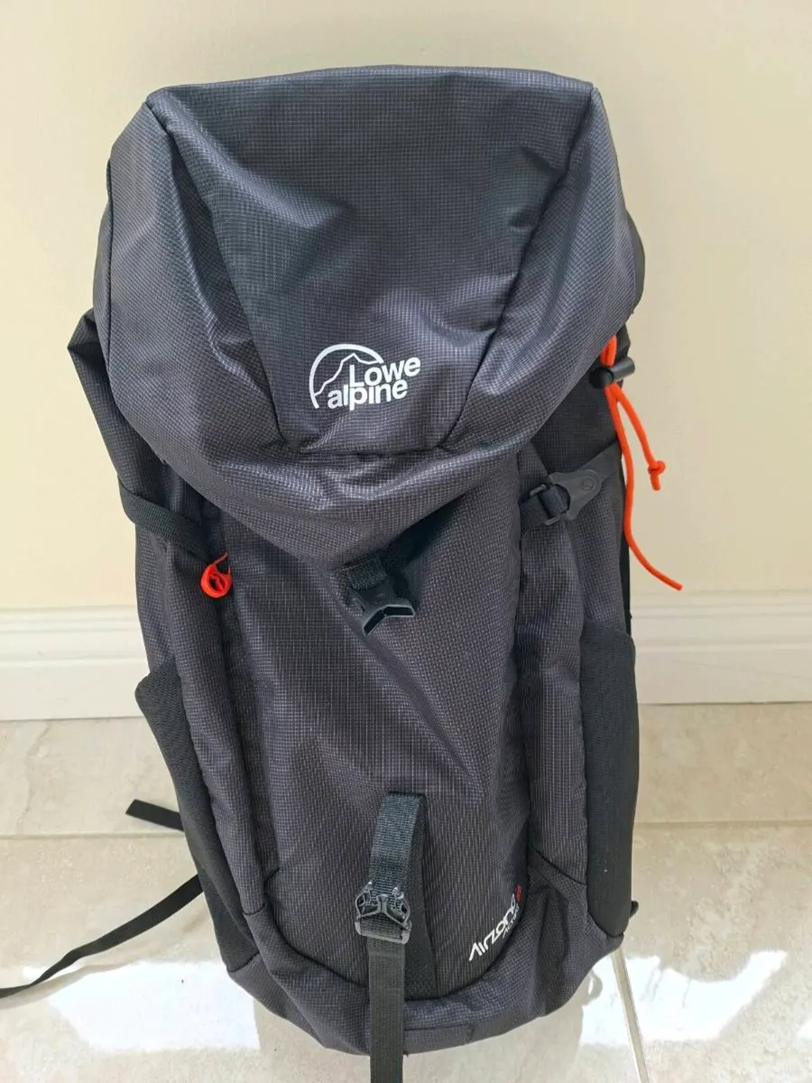 Lowe Alpine Airzone Active 25 Rucksack - Image 1