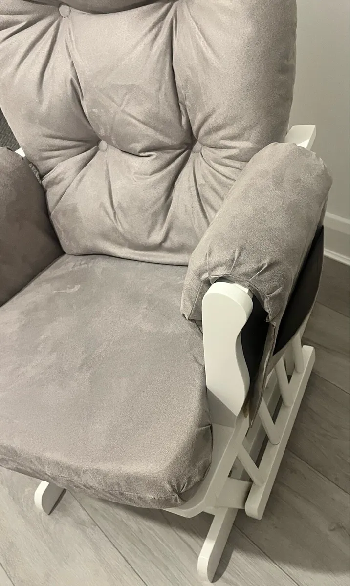 Rocking chair & Stool - Image 3