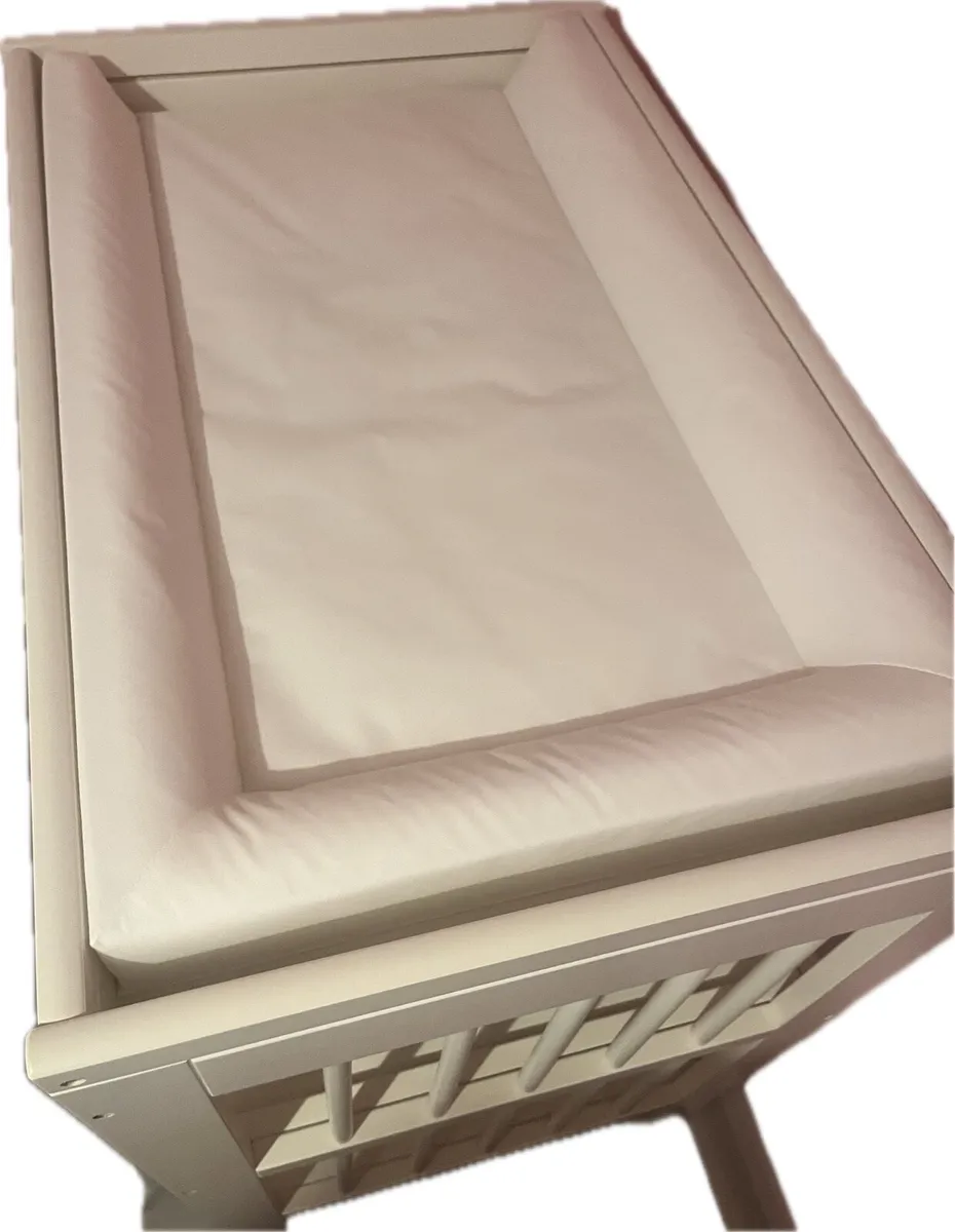 Baby changing unit - Image 3