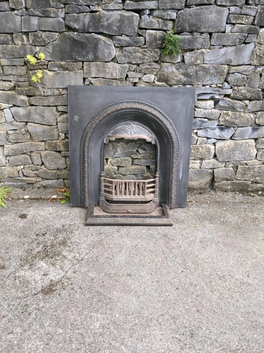 Ornate cast iron fireplace - Image 3