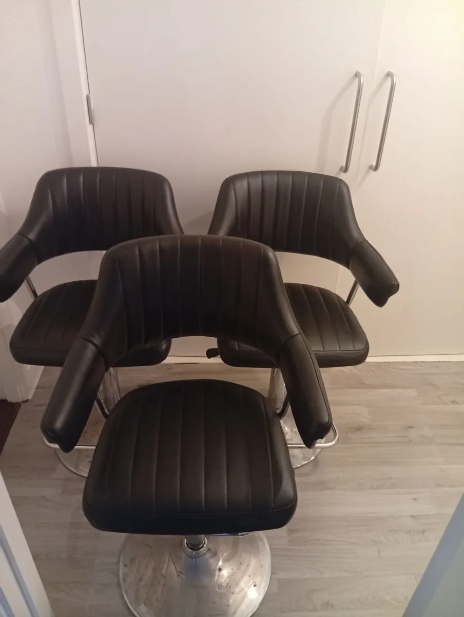 Leather Quality Adjustable Bar Stools set - Image 1