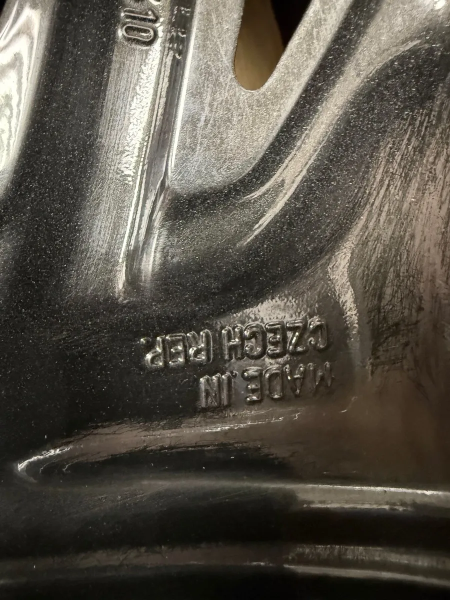 Hyundai Tucson wheel - Image 4