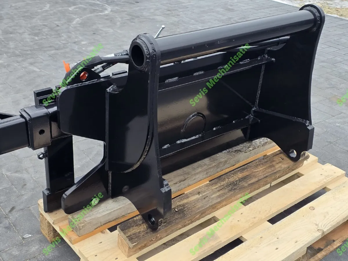 New Box Tipper Forklift Box Rotators - Image 3