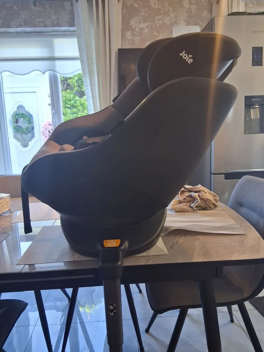 Car seat - Image 3