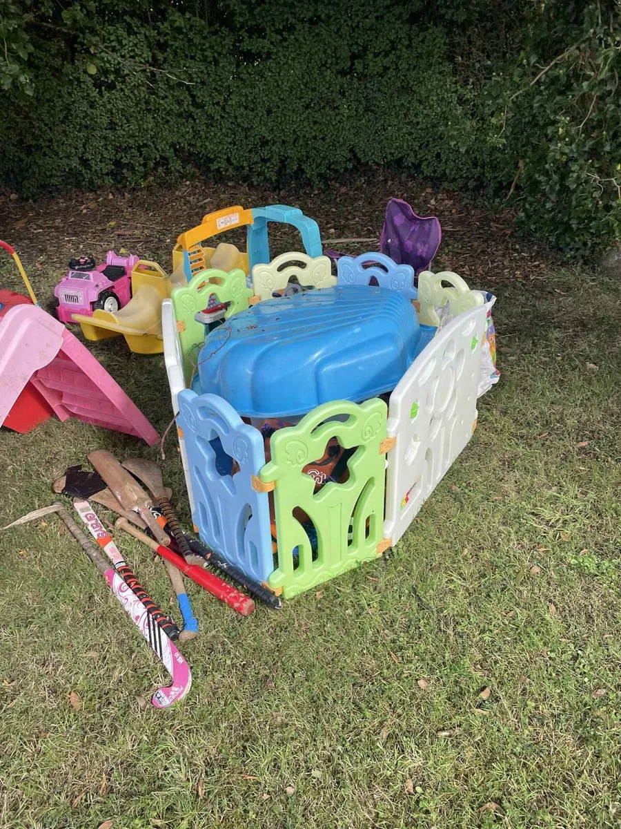 Garden kids toys bundle €50 - Image 4