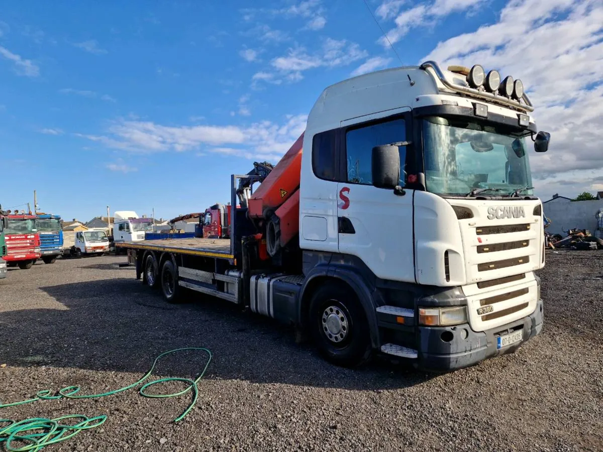 Scania crane truck - Image 1