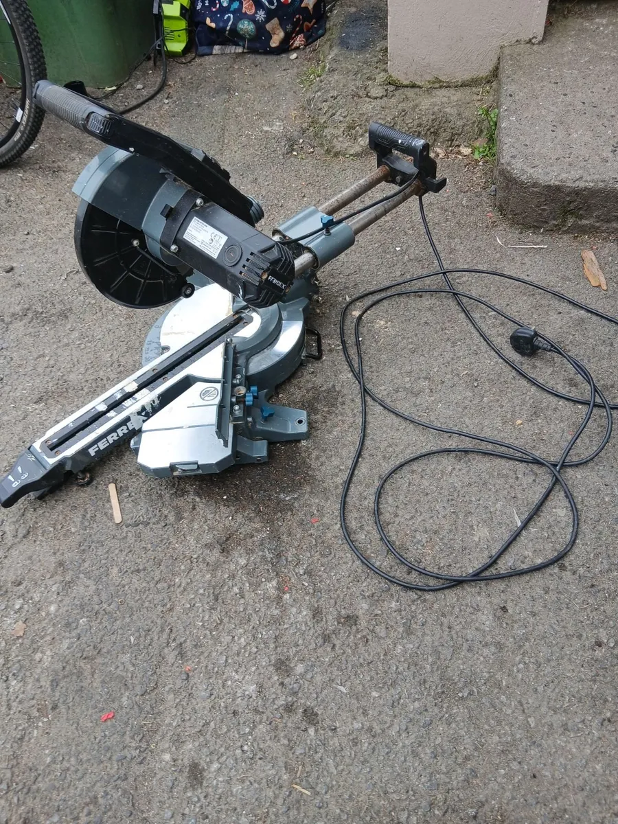 Big FEEREX chop saw working perfect priced - Image 3