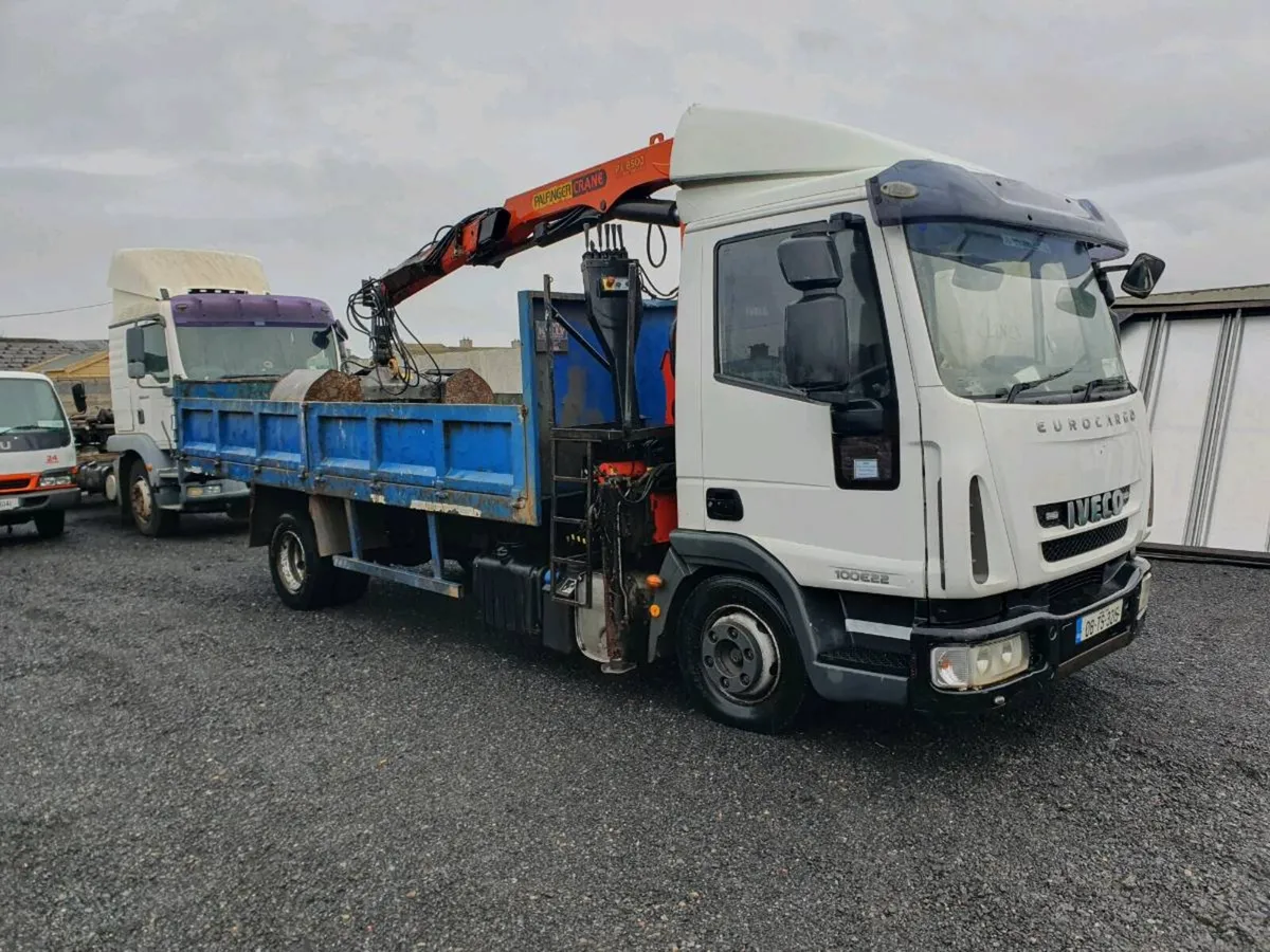 10ton grab truck - Image 1