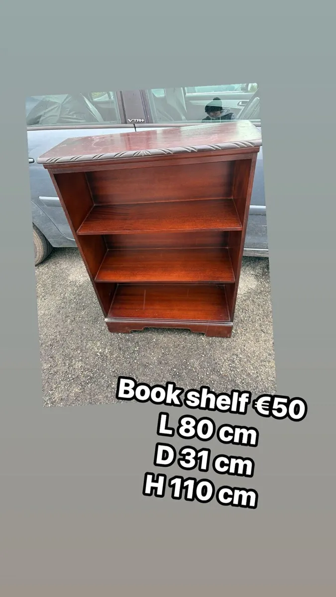 Wooden book shelf - Image 1
