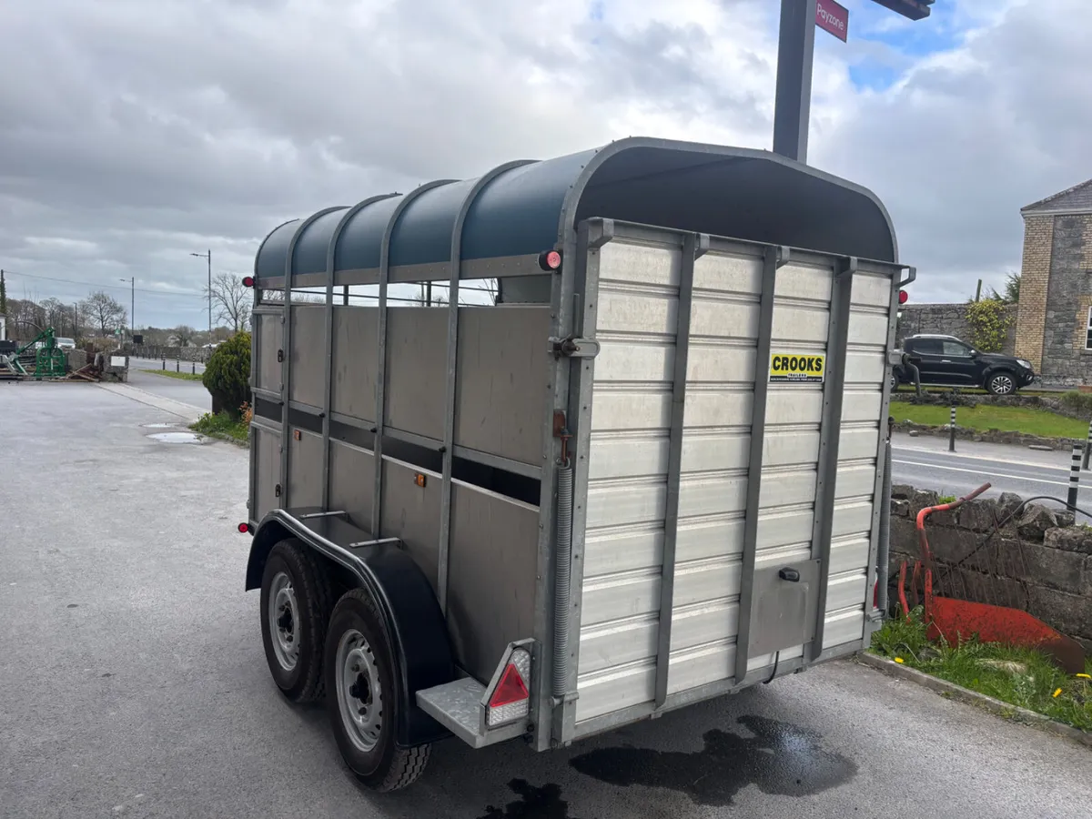 crooks 10ft livestock trailer - Image 3
