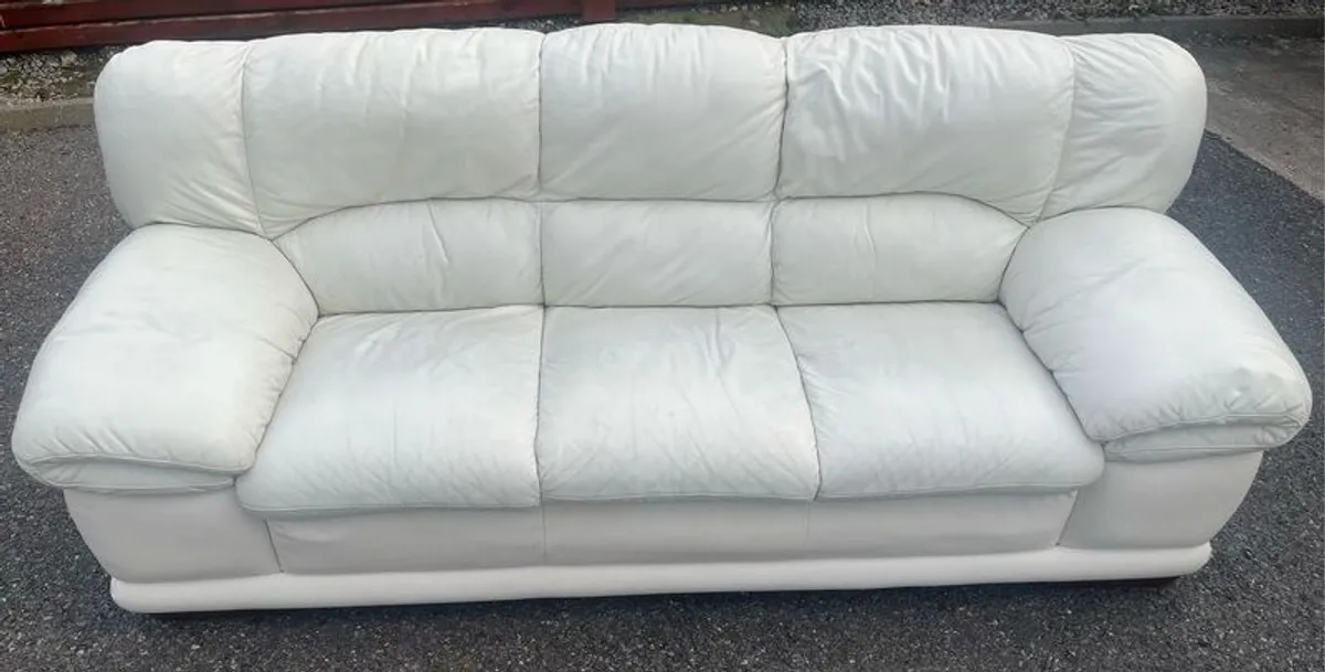 couch for Sale - Image 1