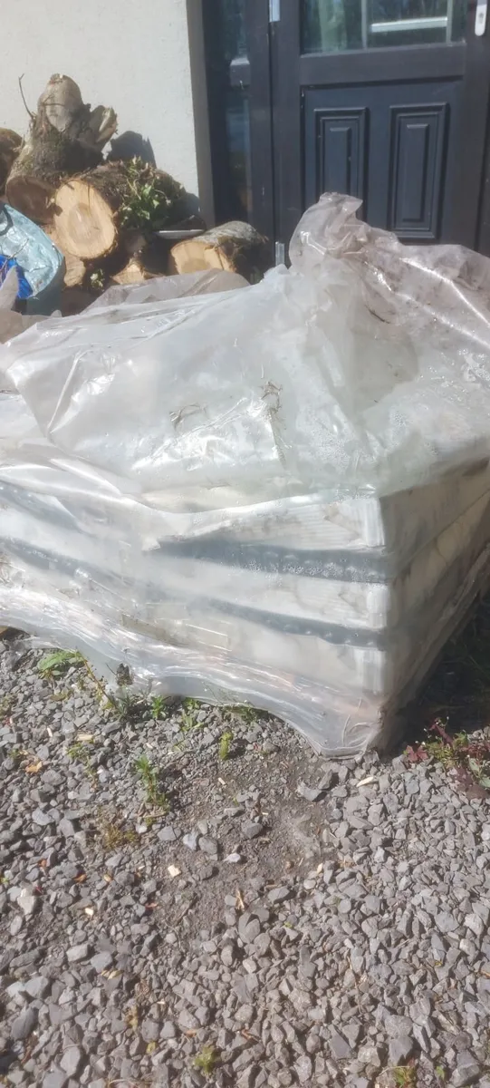 FREE: Half Pallet of 100ml Glass Marasca Bottles - Image 3