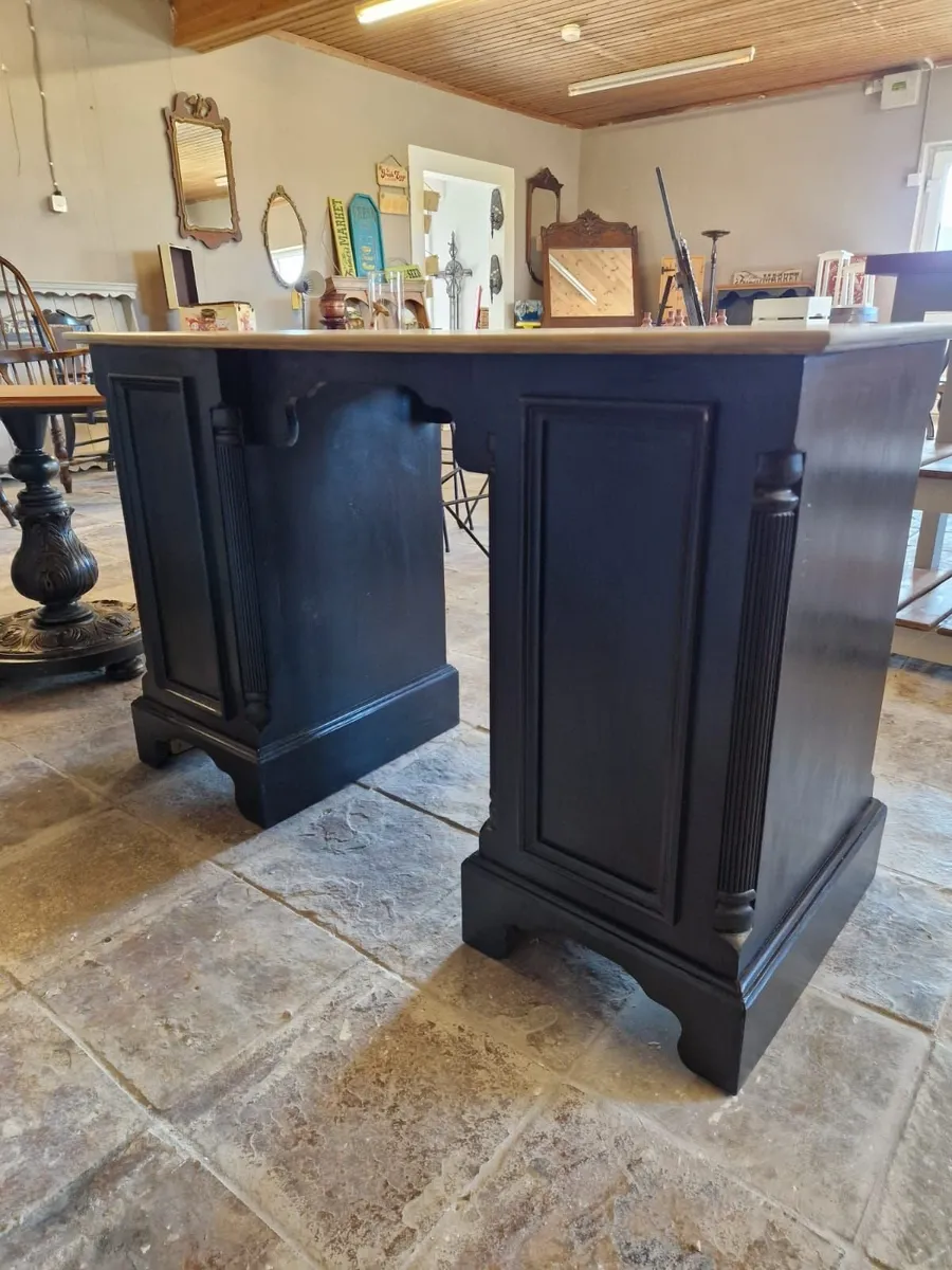 Vintage pine desk - Image 4