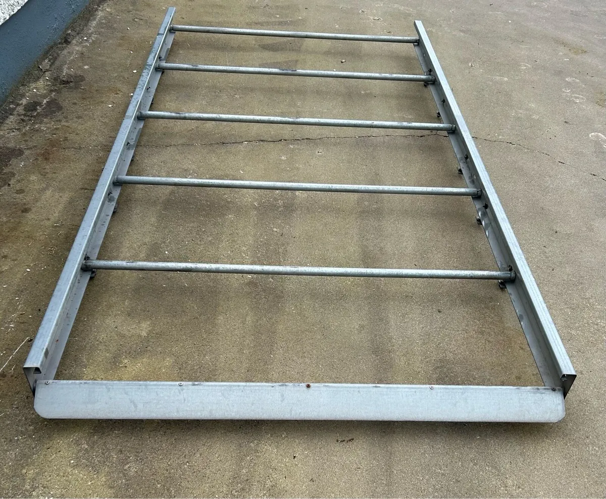 Vauxhall Vivaro roof rack - Image 1