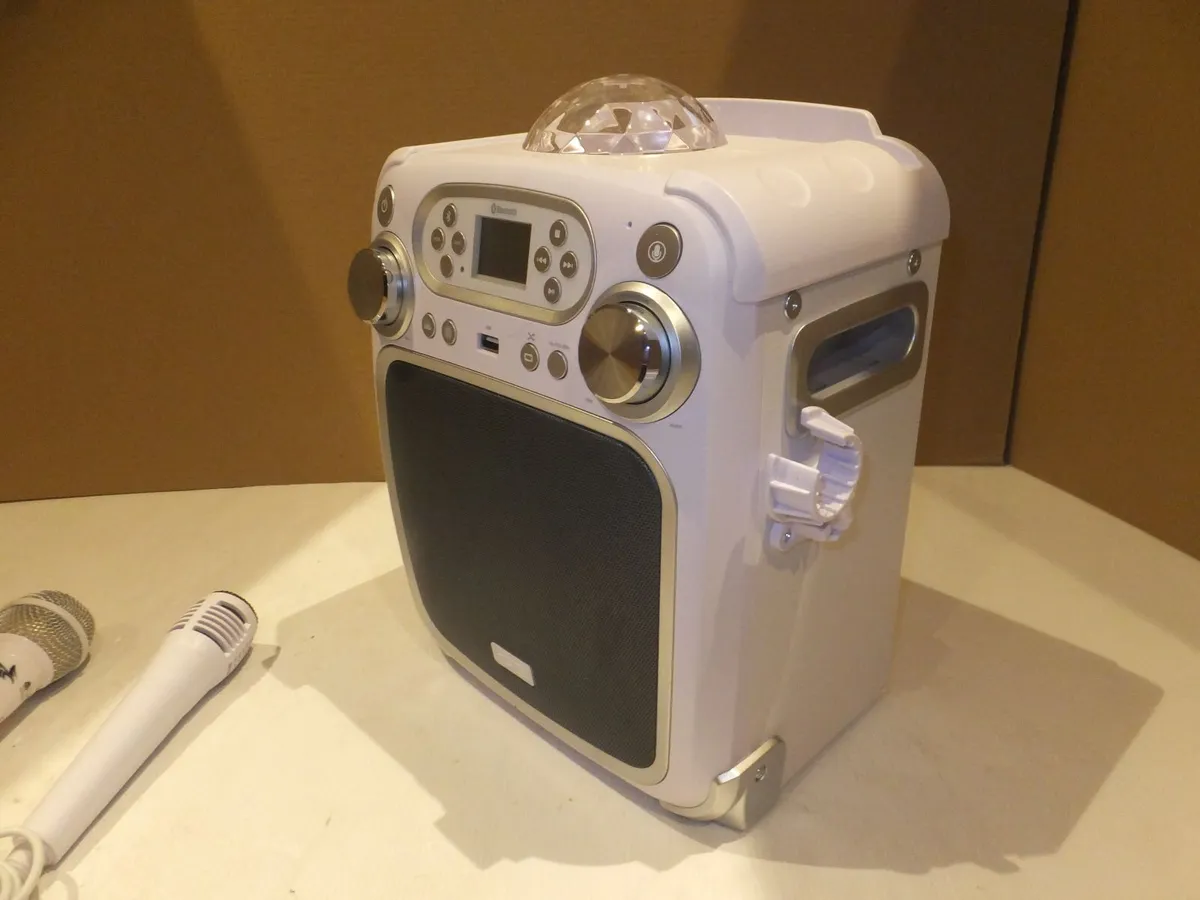 Karaoke Machine - Image 2