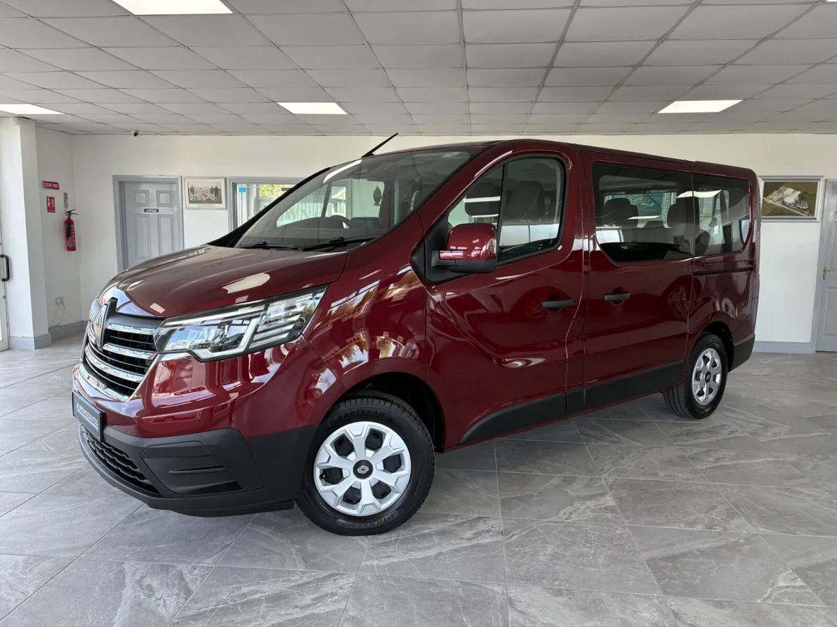 2024 Renault Trafic 9 Seater 2.0L Diesel - Image 1
