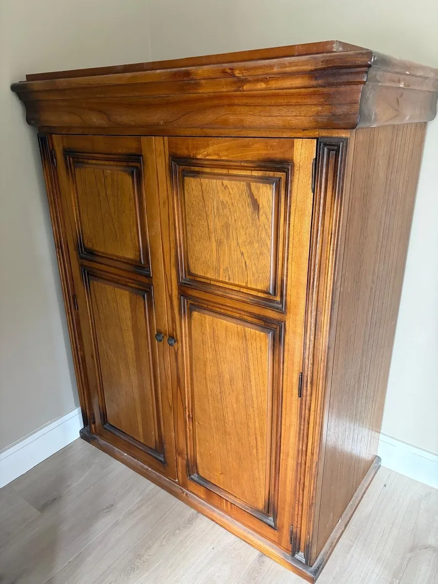 Furniture - Image 3