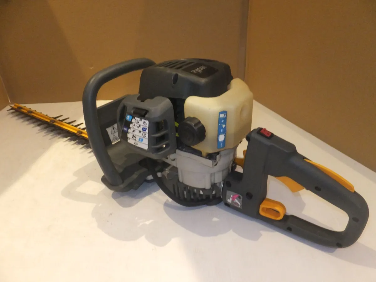 petrol hedge strimmer - Image 4
