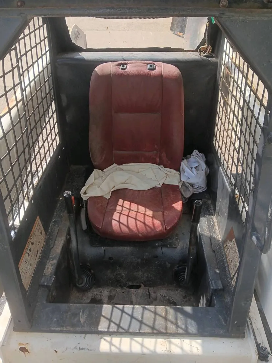 Bobcat 943 - Image 4