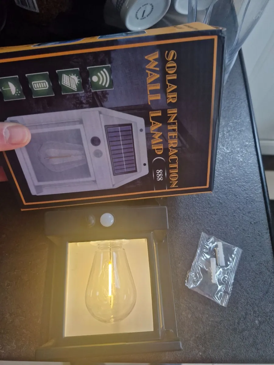 Outdoor solar sensor light garden or camping - Image 2
