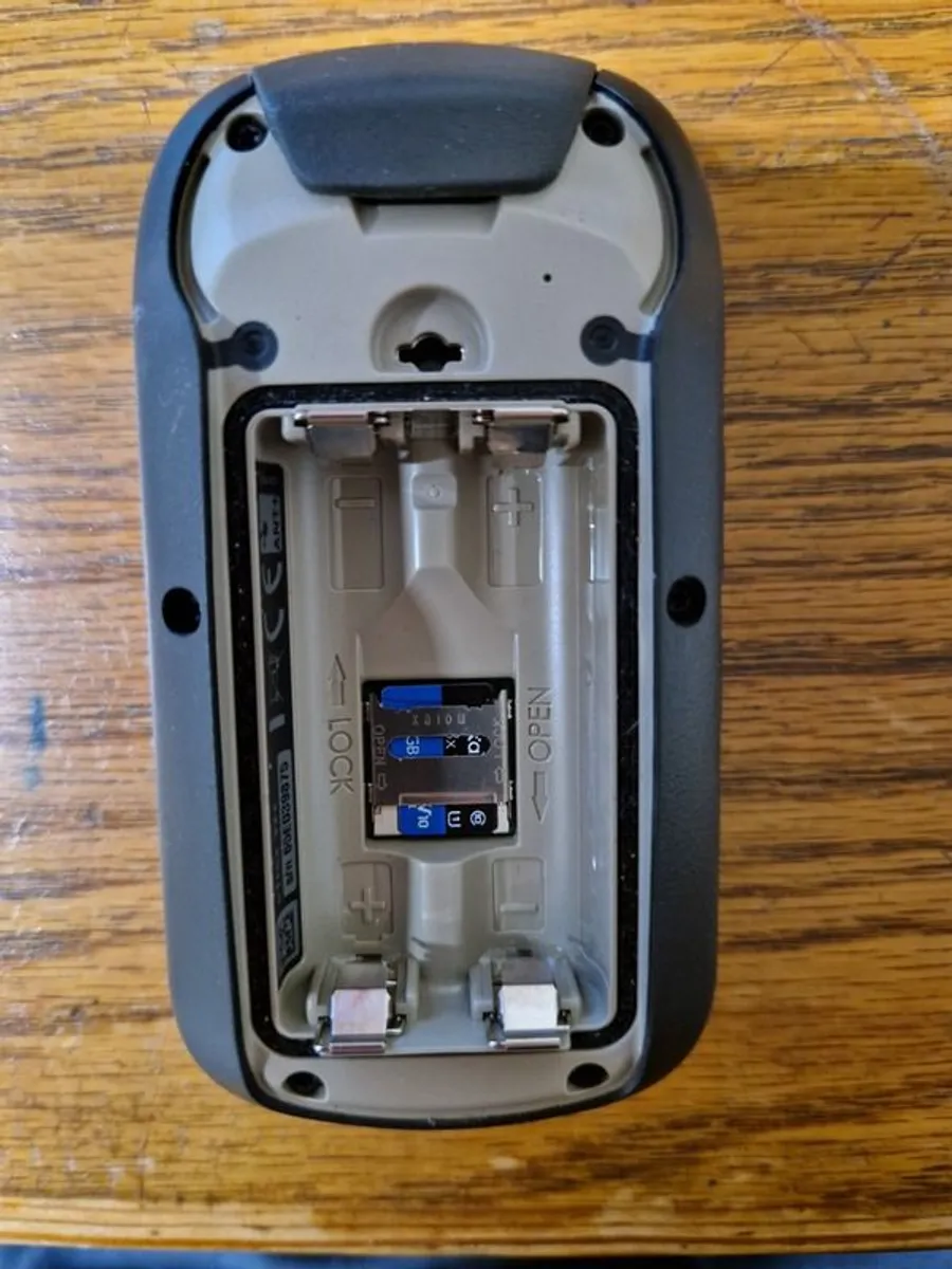 Garmin eTrex 32x in very good condition - Image 2