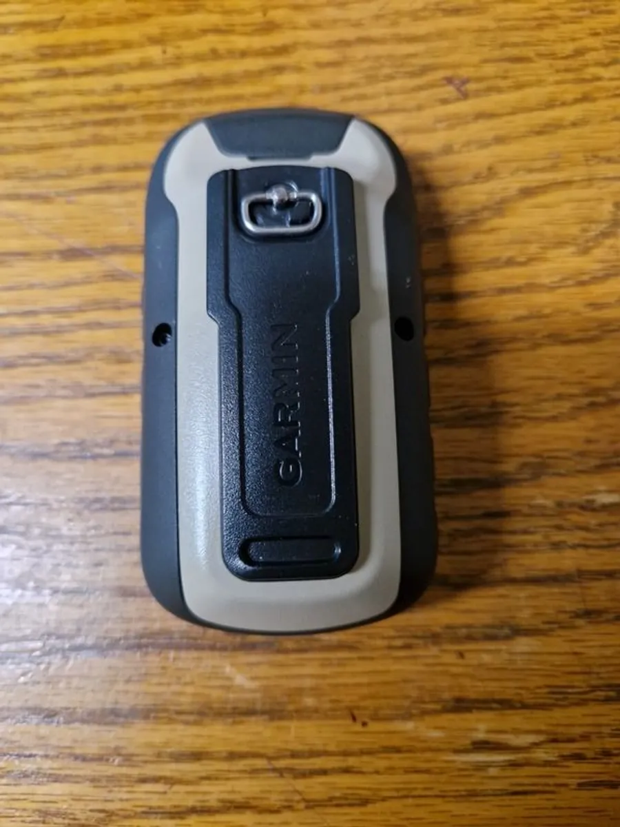 Garmin eTrex 32x in excellent condition - Image 3