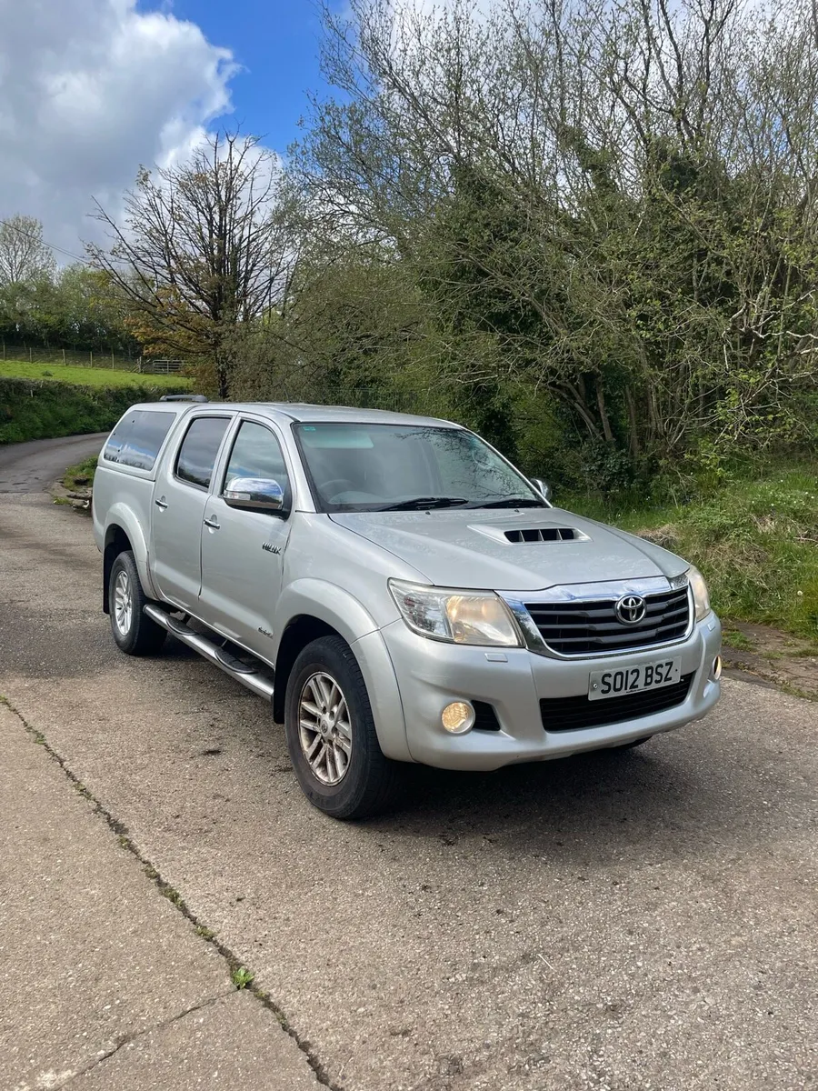 Toyota Hilux - Image 3