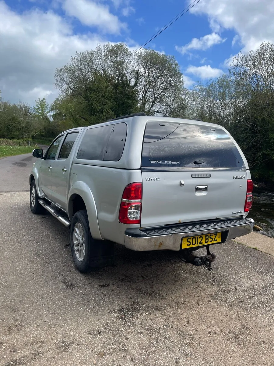 Toyota Hilux - Image 4