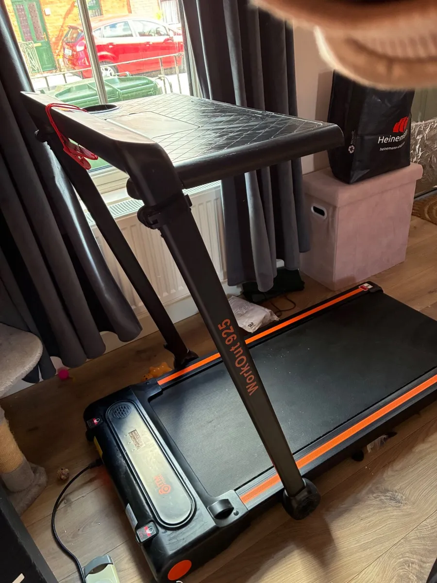 Treadmill - Image 1