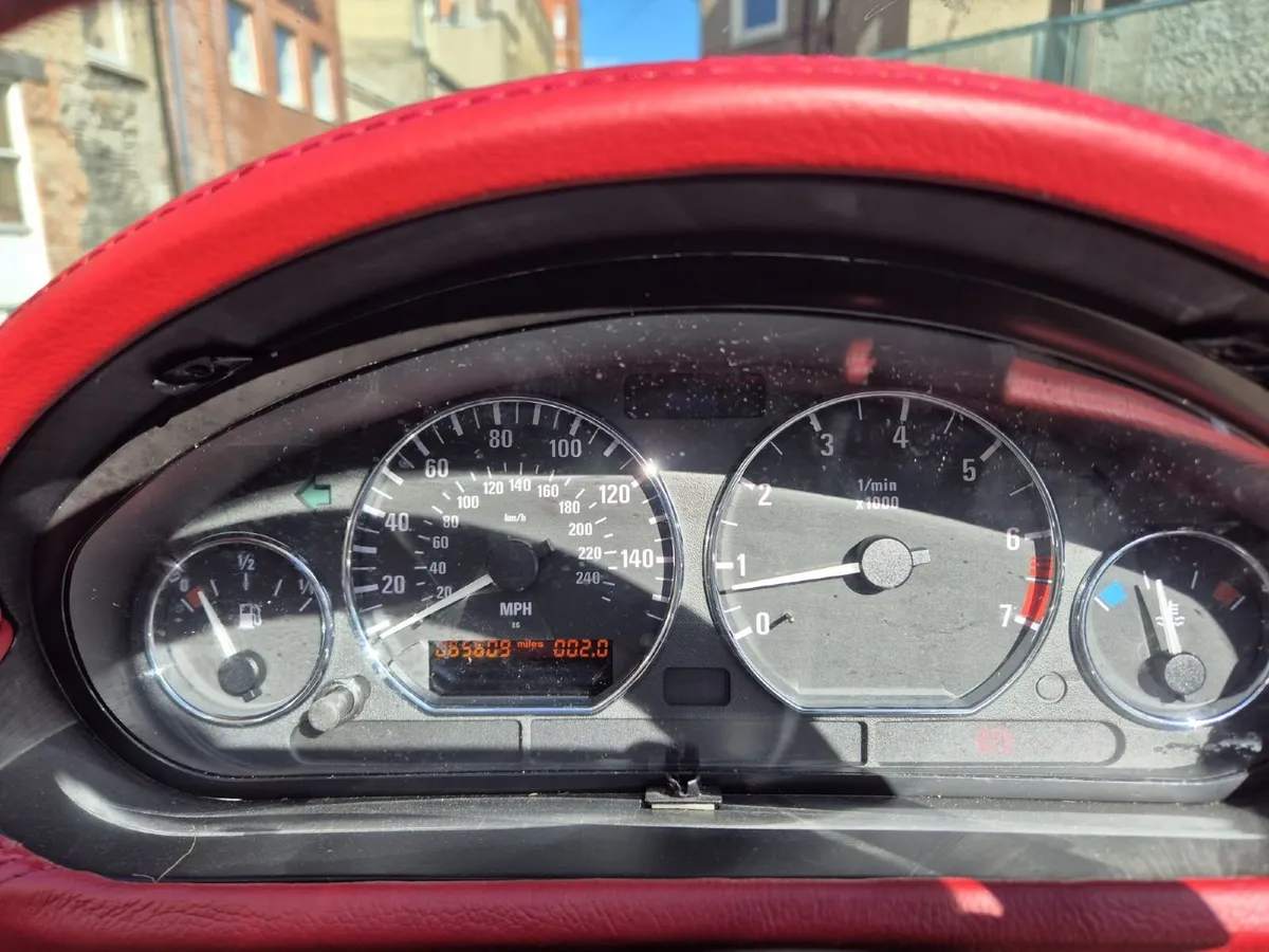 BMW Z3 1999 with Hard Top - Image 3