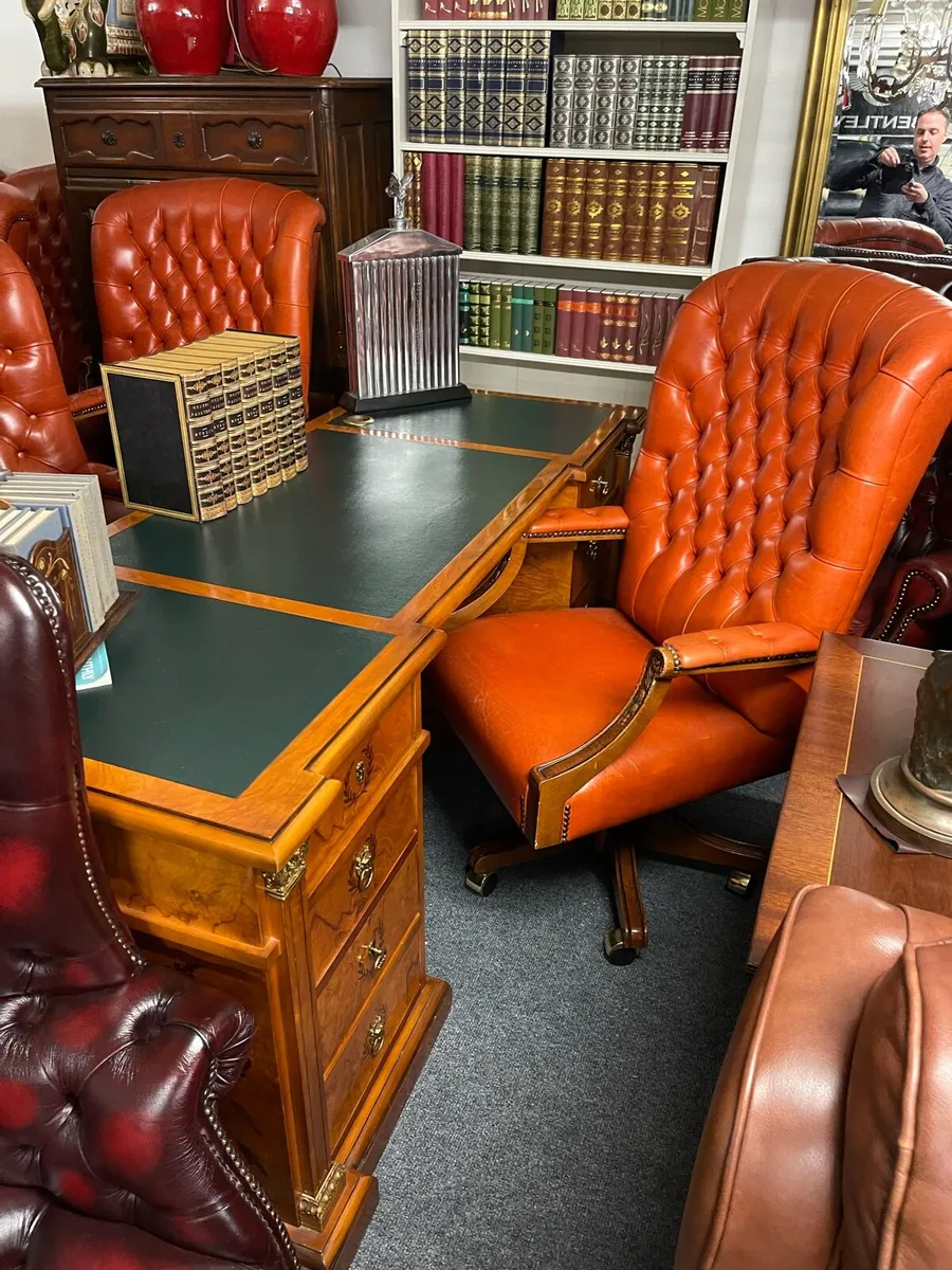 Original Chesterfield chairs & sofas - Image 3