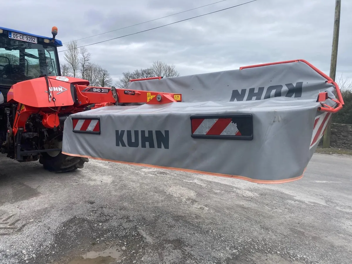 2023 Kuhn GMD 3111 Lift Control Disc Mower (25470) - Image 1