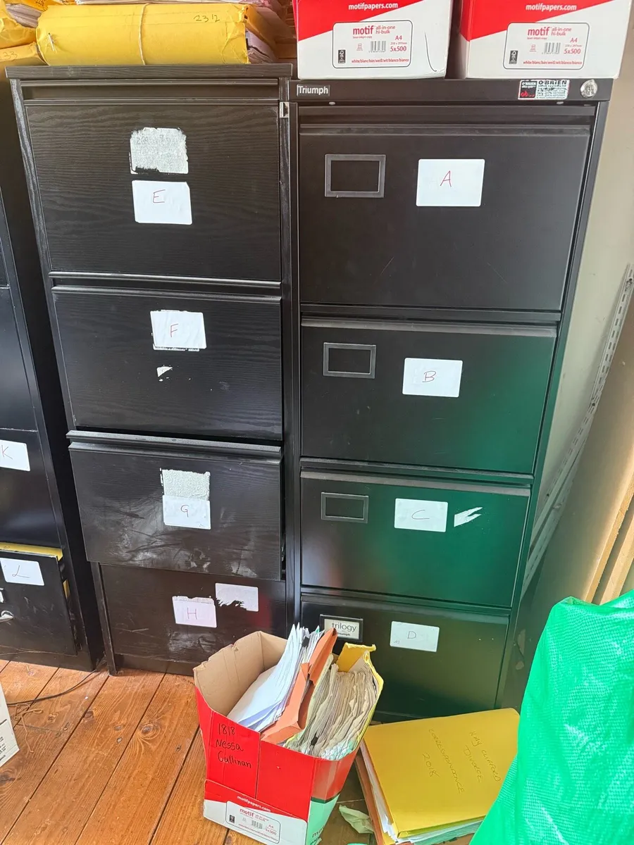 Filing cabinet - Image 1