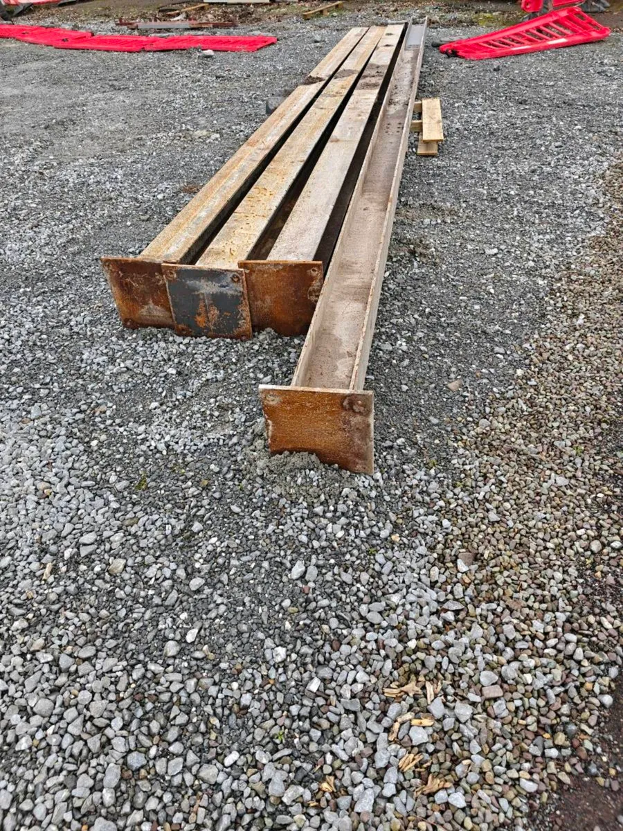 Steel beams - Image 1